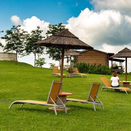 Hotel Yurte In Langa Bosia Exteriér fotografie